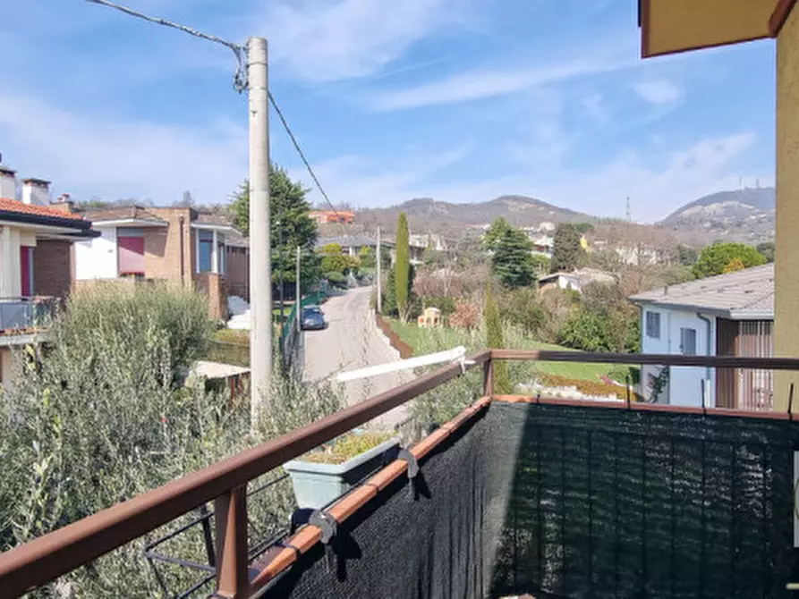 Immagine 27 di Appartamento in vendita  in via Europa a Este