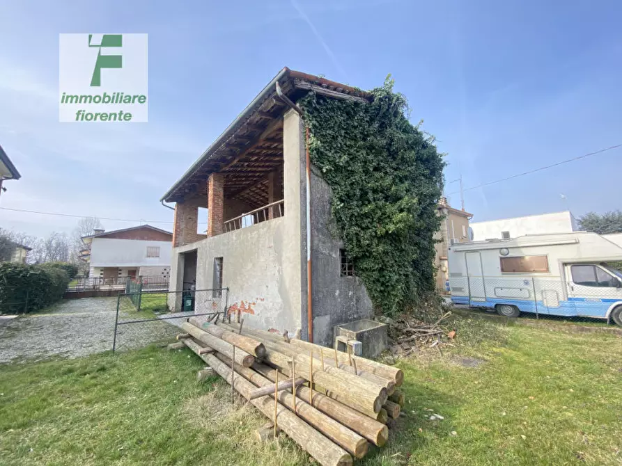 Immagine 2 di Rustico / casale in vendita  in VIA ROMA a Vigodarzere