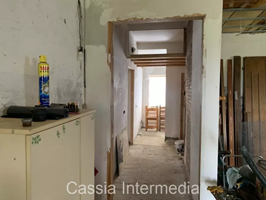 Immagine 6 di Casa bifamiliare in vendita  in Via Piancastagno a Sutri