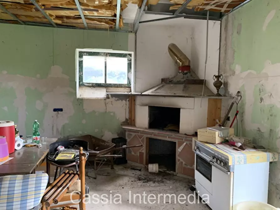 Immagine 15 di Casa bifamiliare in vendita  in Via Piancastagno a Sutri