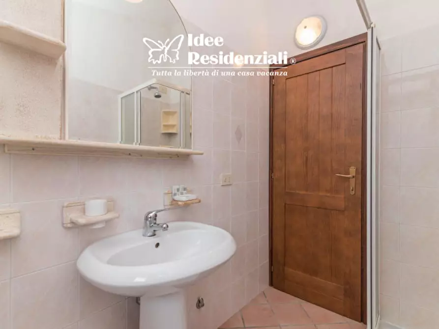 Immagine 22 di Villa in affitto  in porto mannu a Palau