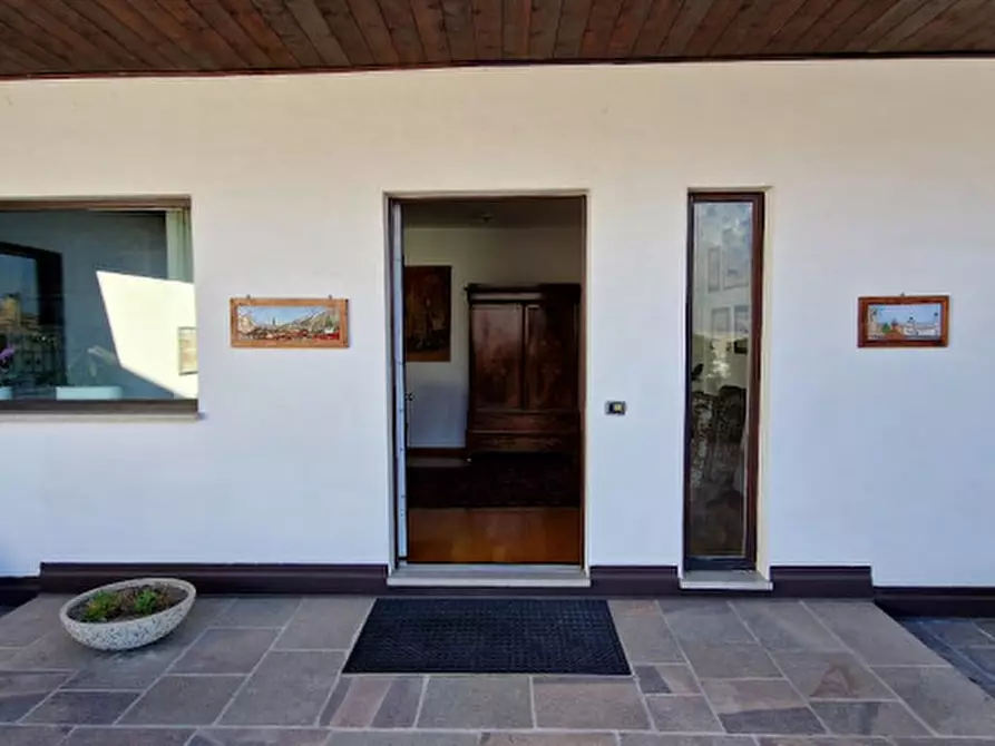 Immagine 3 di Villa in vendita  in via falzolgher a Trento