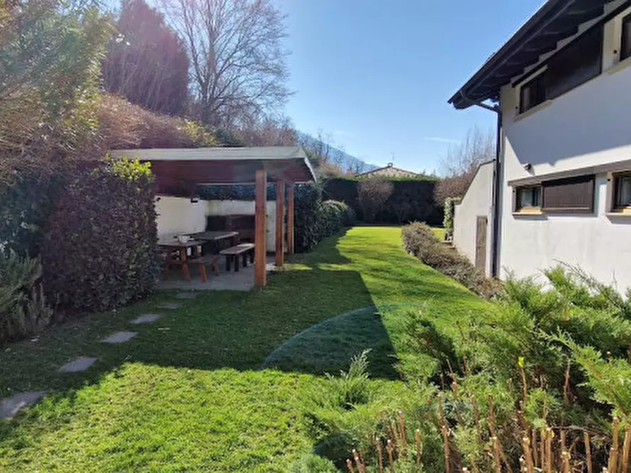 Immagine 7 di Villa in vendita  in via falzolgher a Trento