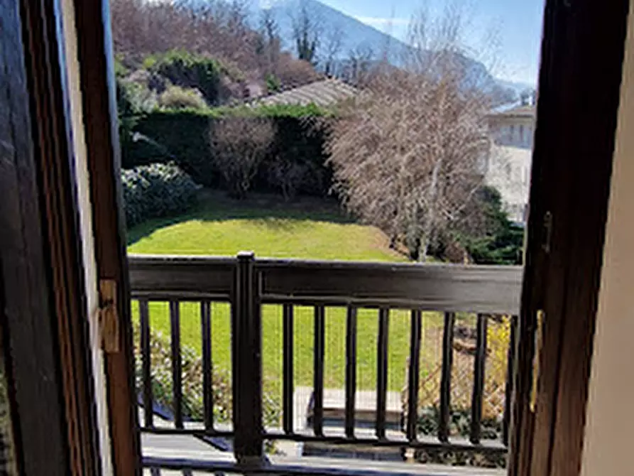 Immagine 10 di Villa in vendita  in via falzolgher a Trento