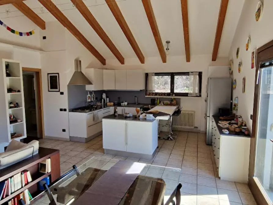 Immagine 11 di Villa in vendita  in via falzolgher a Trento