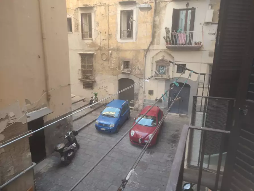 Immagine 16 di Appartamento in affitto  in vico Rotto Carbonara 4 a Napoli