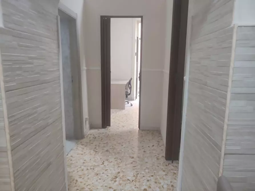 Immagine 25 di Appartamento in affitto  in vico Rotto Carbonara 4 a Napoli