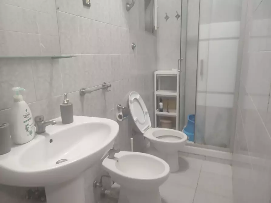 Immagine 29 di Appartamento in affitto  in vico Rotto Carbonara 4 a Napoli