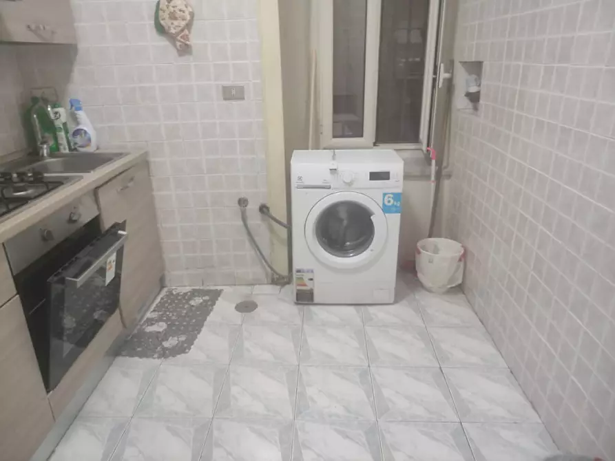 Immagine 35 di Appartamento in affitto  in vico Rotto Carbonara 4 a Napoli