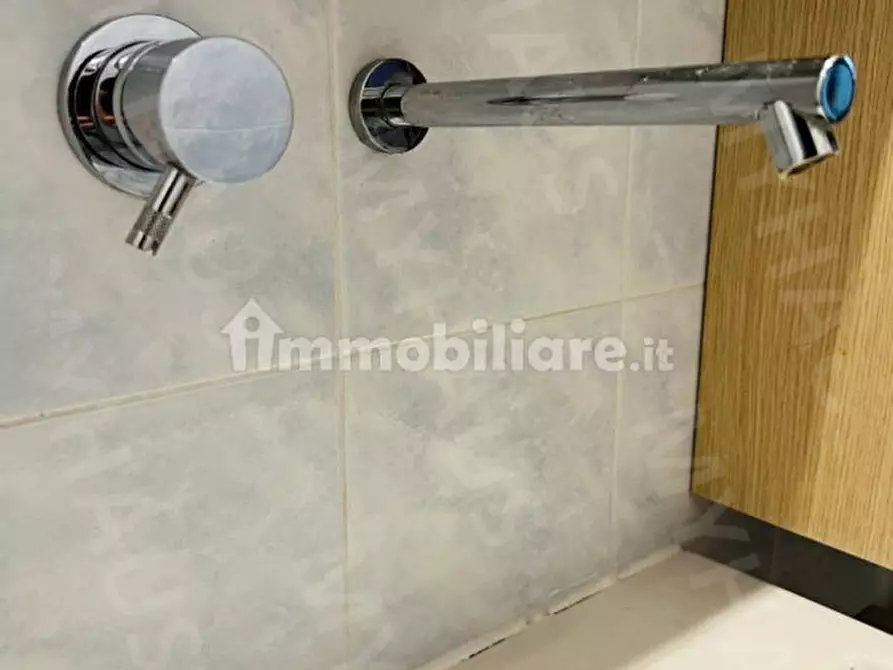 Immagine 23 di Appartamento in vendita  in Via Antonio Canova 32 a Cesenatico