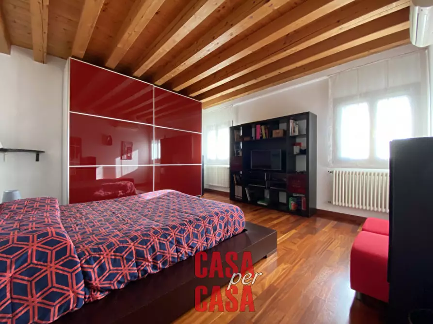 Immagine 21 di Attico in vendita  in Via Corradini a Este