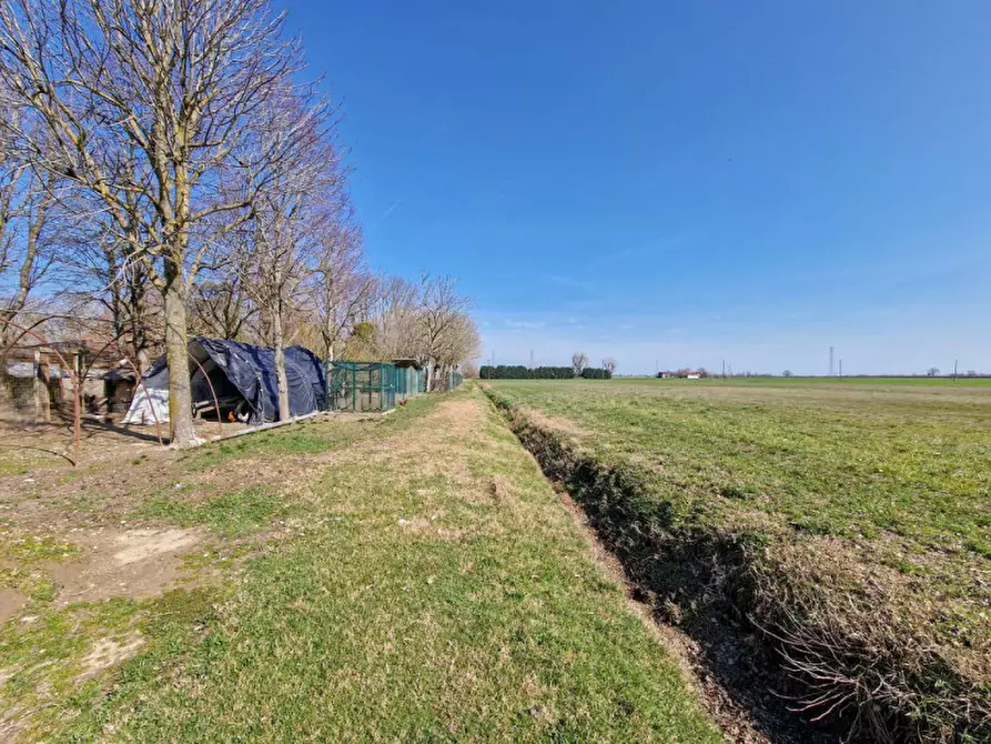 Immagine 9 di Casa bifamiliare in vendita  in via Canaletto a Malalbergo