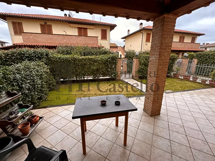 Immagine 10 di Villetta a schiera in vendita  in via mamelii a Castiglione Del Lago