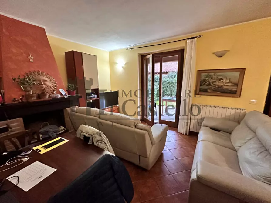 Immagine 26 di Villetta a schiera in vendita  in via mamelii a Castiglione Del Lago