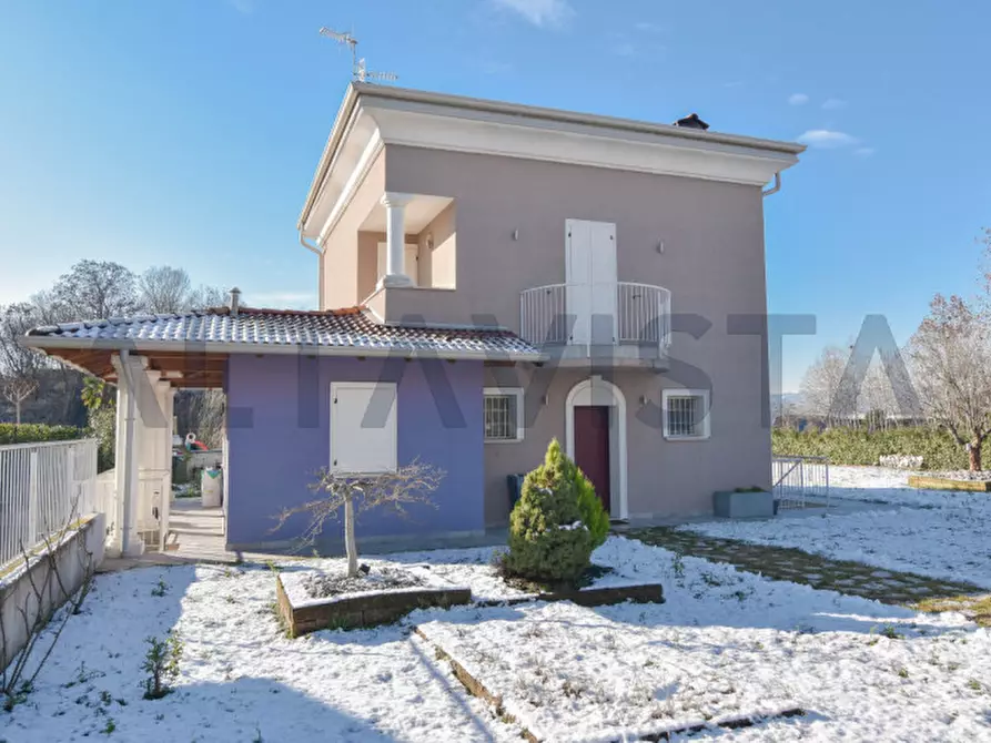 Immagine 1 di Villa in vendita  in via XXIV Maggio a Lonato del Garda