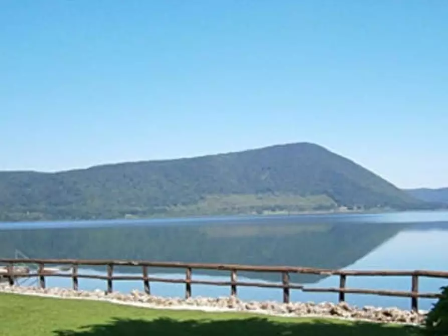 Immagine 4 di Attività commerciale in vendita  in VIA CASSIA CIMINA a Ronciglione