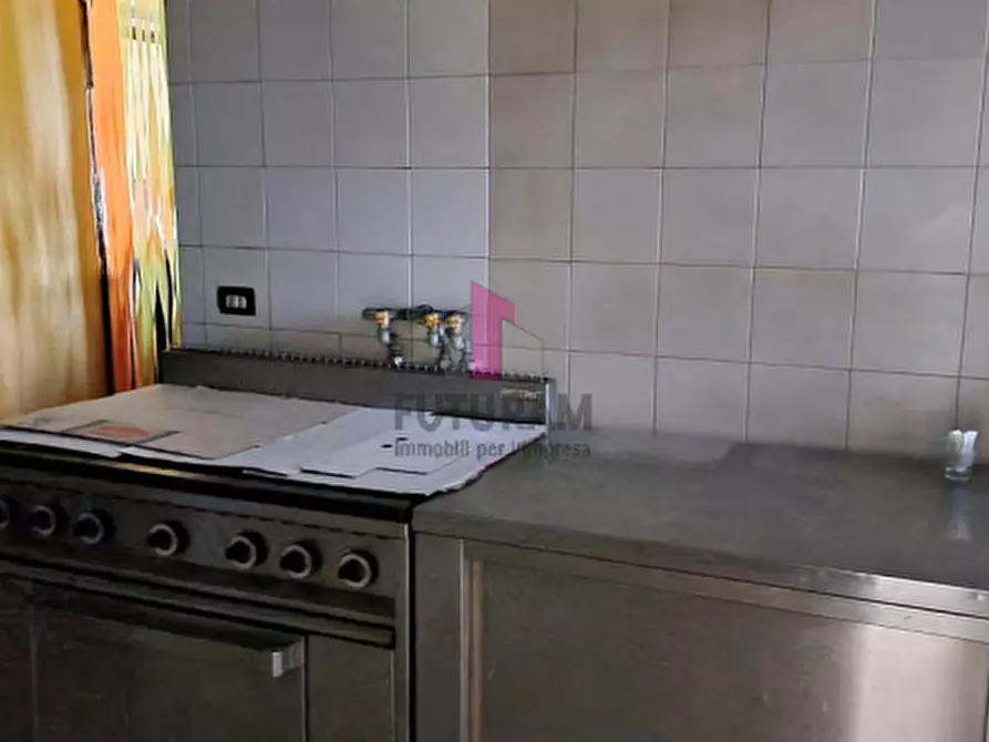 Immagine 12 di Negozio in affitto  in VIA ROMA a Carmignano Di Brenta