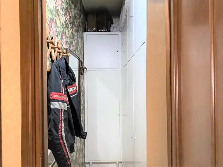 Immagine 13 di Appartamento in vendita  in VIA LUCHINO DAL VERME a Roma