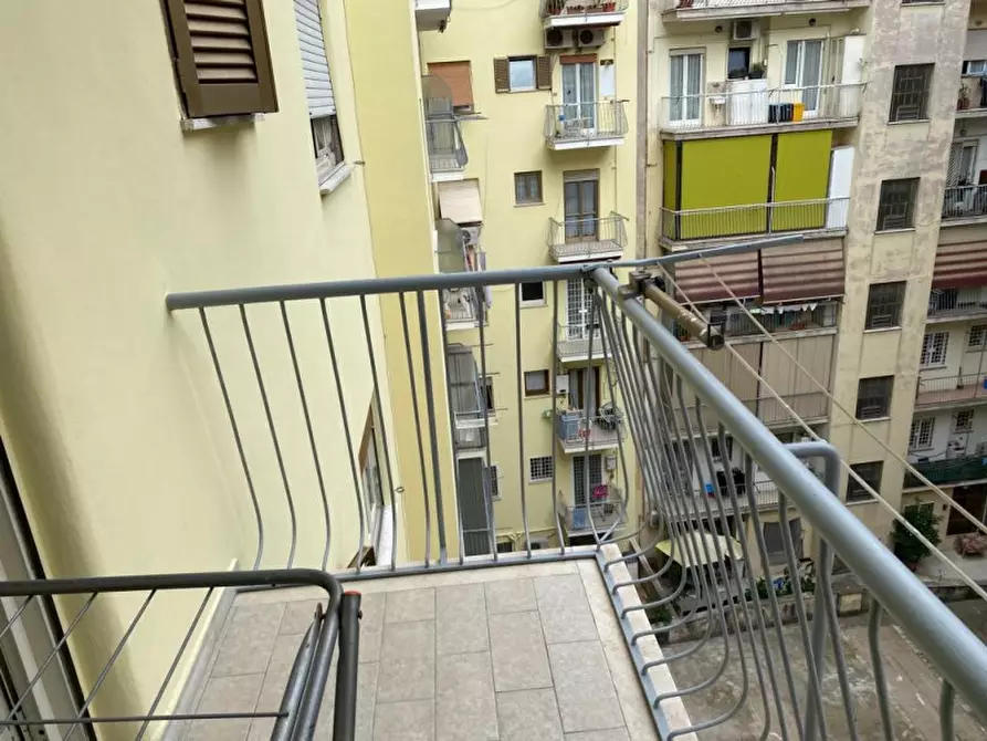 Immagine 15 di Appartamento in vendita  in VIA LUCHINO DAL VERME a Roma