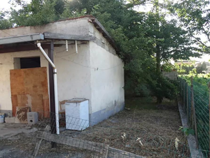 Immagine 9 di Casa indipendente in vendita  a Paternò