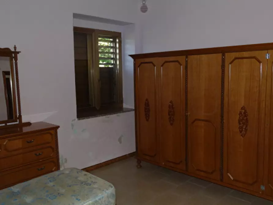 Immagine 18 di Casa indipendente in vendita  a Paternò