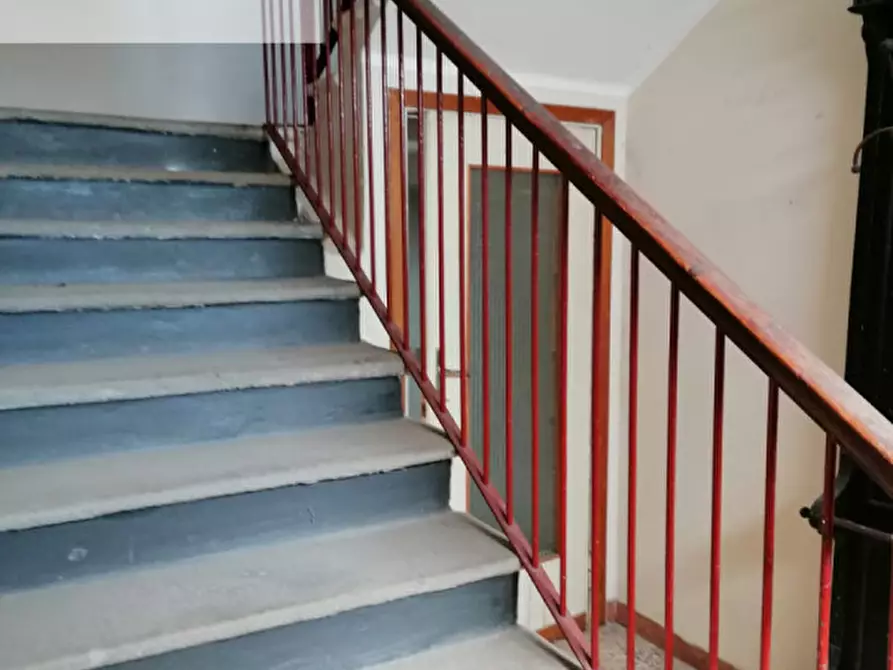 Immagine 28 di Rustico / casale in vendita  in via Emilia a Casteggio