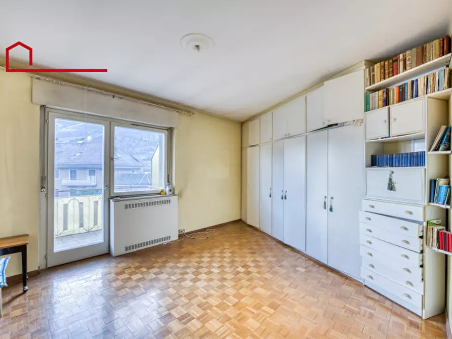 Immagine 1 di Appartamento in vendita  in Via G. Leopardi a Merano .Meran.