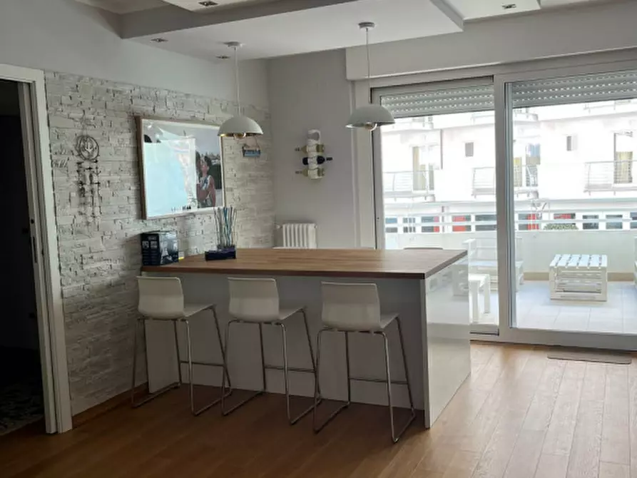 Immagine 11 di Appartamento in affitto  a Montesilvano