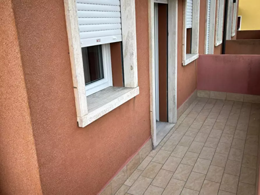 Immagine 12 di Appartamento in affitto  a Badia Polesine