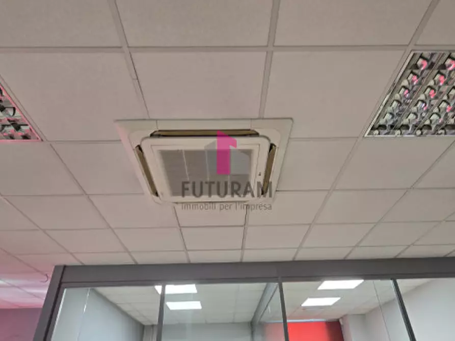 Immagine 5 di Ufficio in affitto  in Via della scienza a Dueville