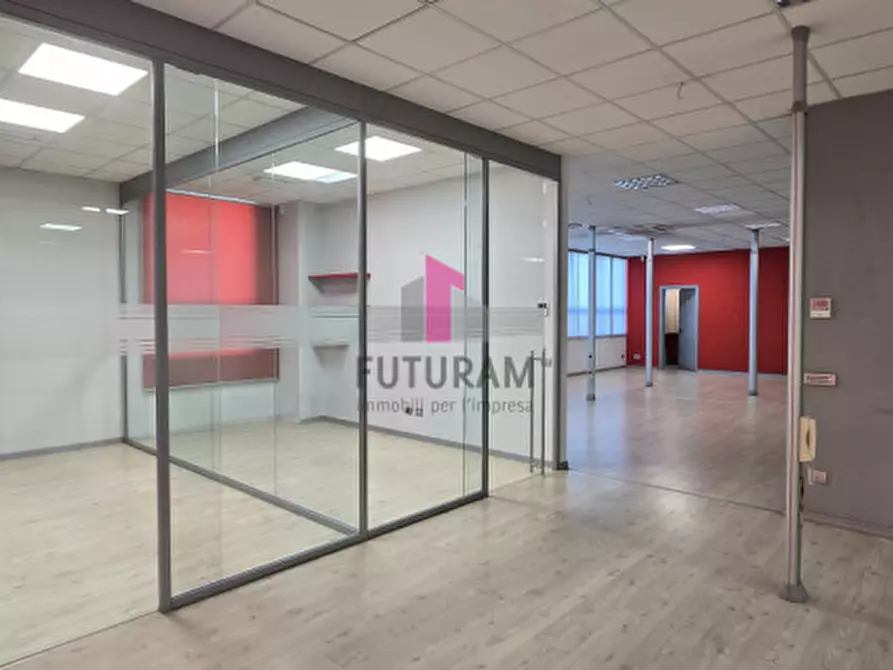 Immagine 8 di Ufficio in affitto  in Via della scienza a Dueville
