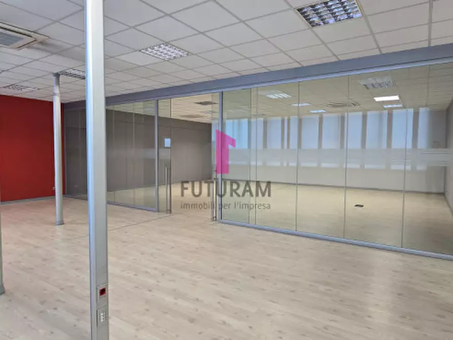 Immagine 12 di Ufficio in affitto  in Via della scienza a Dueville