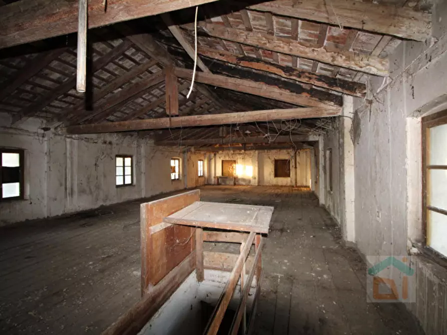 Immagine 7 di Rustico / casale in vendita  in Corso Guglielmo Marconi 18 a Campolongo Tapogliano