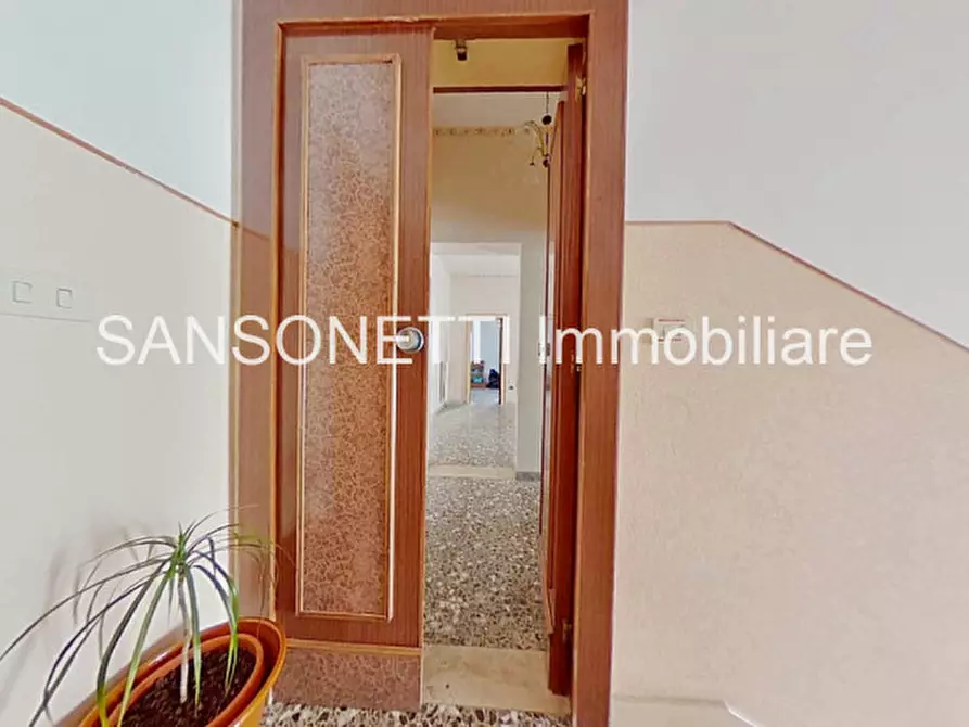 Immagine 3 di Appartamento in vendita  a Cisternino