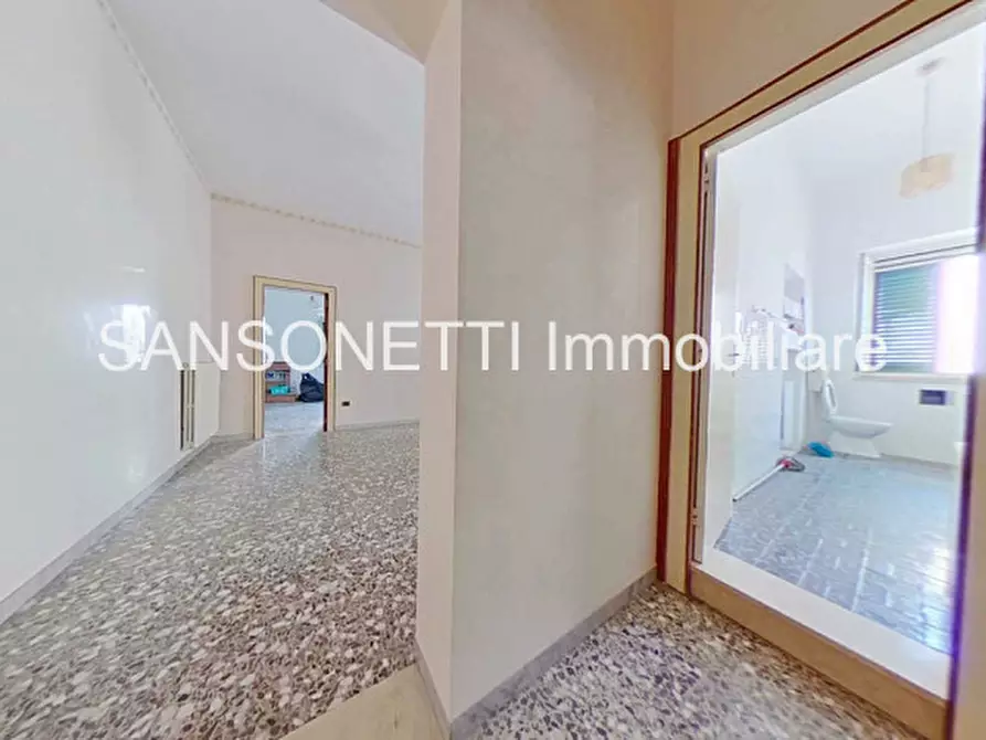 Immagine 5 di Appartamento in vendita  a Cisternino