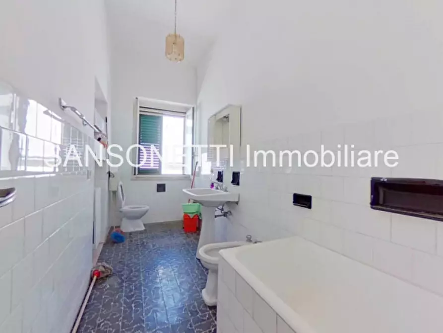 Immagine 11 di Appartamento in vendita  a Cisternino