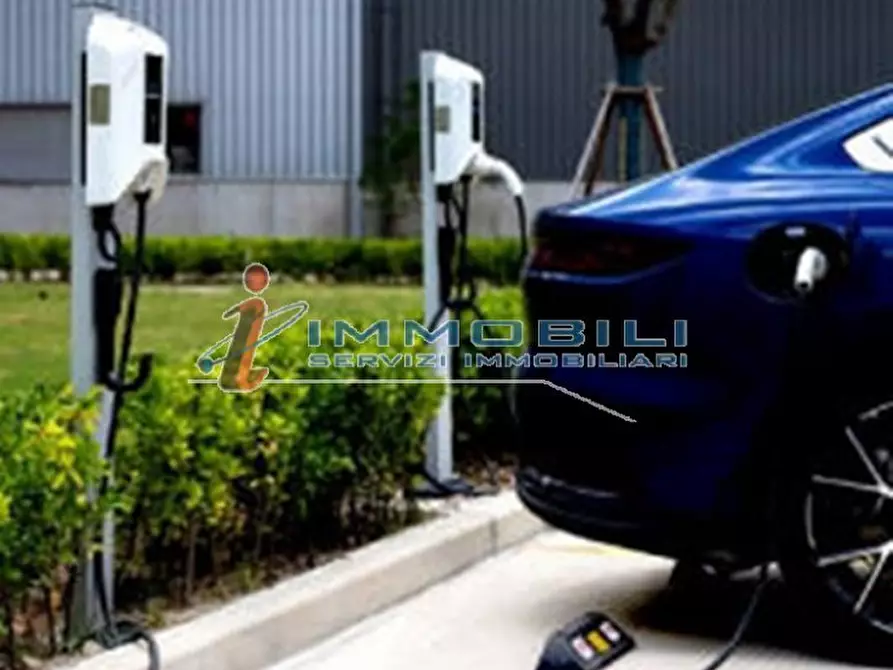 Immagine 18 di Laboratorio in affitto  in VIA VIALBA a Novate Milanese