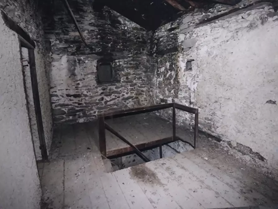 Immagine 9 di Rustico / casale in vendita  in centro di Favale di Malvaro a Favale Di Malvaro