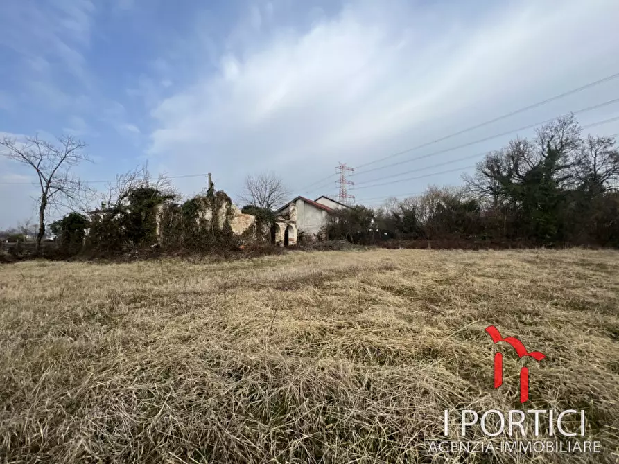 Immagine 5 di Rustico / casale in vendita  in Via Tiziano a Scorzè