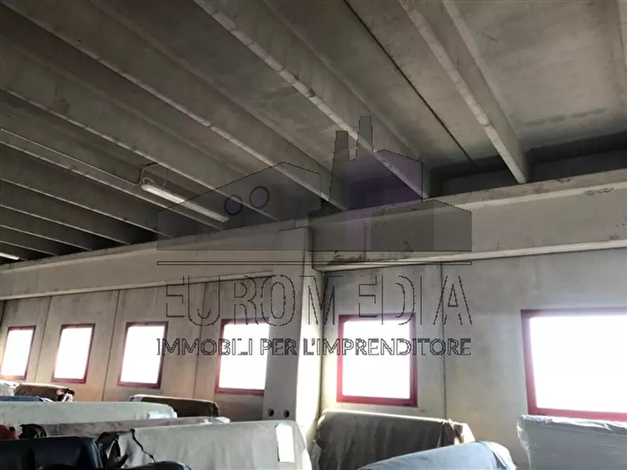 Immagine 4 di Capannone industriale in vendita  in Via Ferraretta, 1 a Arzignano