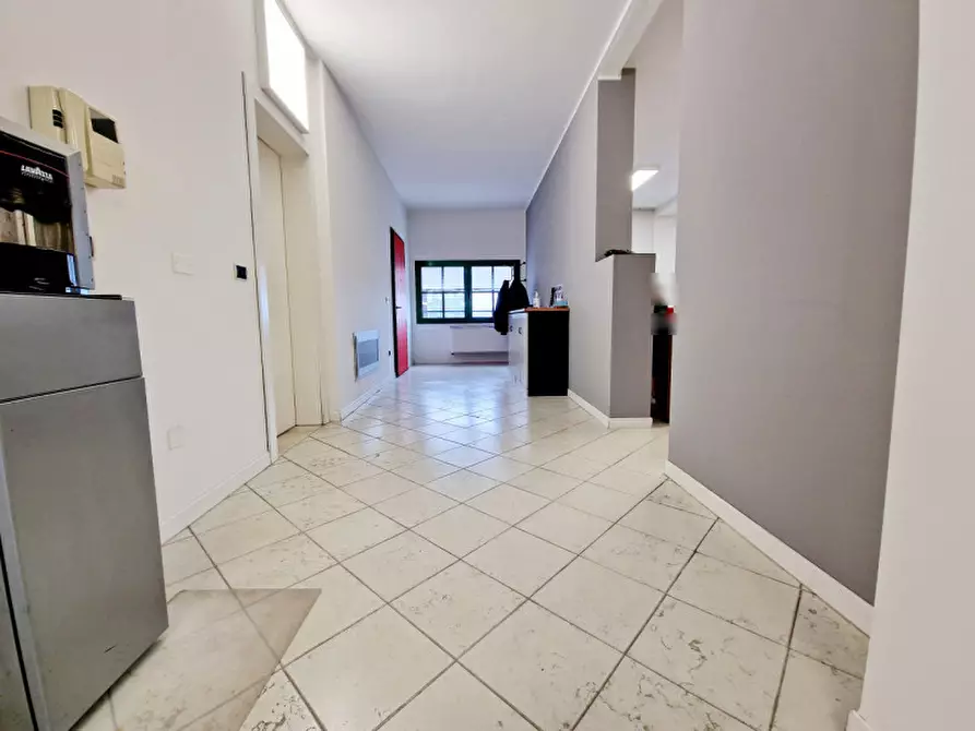 Immagine 2 di Ufficio in vendita  in via argine restara a Este