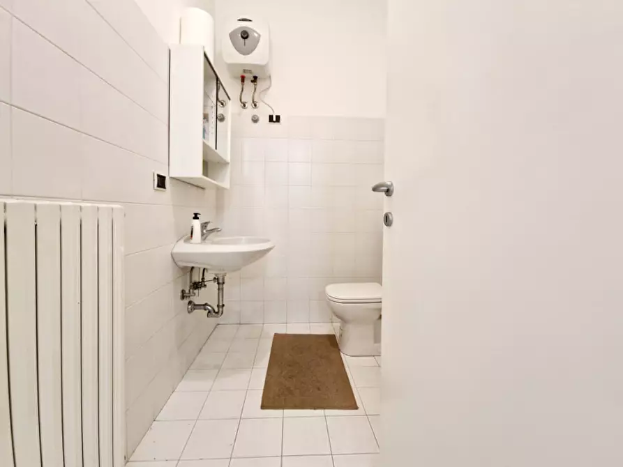 Immagine 7 di Ufficio in vendita  in via argine restara a Este