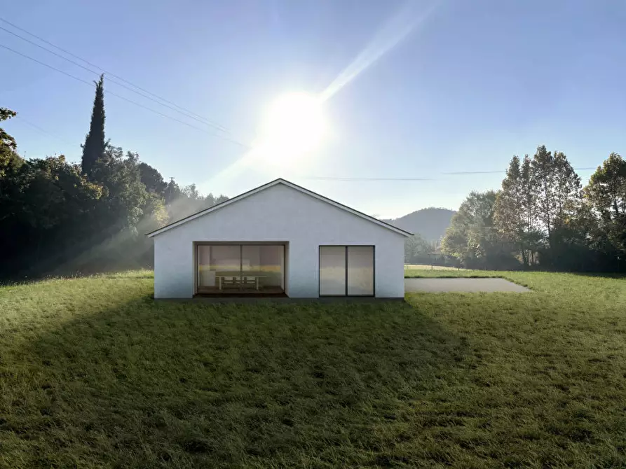 Immagine 2 di Terreno in vendita  a Teolo