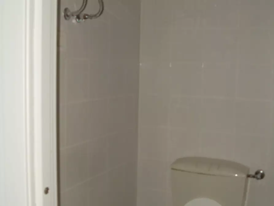 Immagine 2 di Negozio in affitto  in VIA VERDI a Scandicci