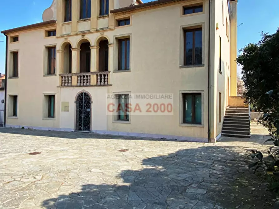 Immagine 9 di Villa in vendita  in via trento trieste 15 a Camposampiero