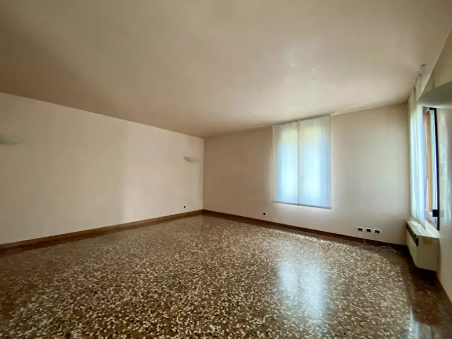 Immagine 44 di Villa in vendita  in via trento trieste 15 a Camposampiero