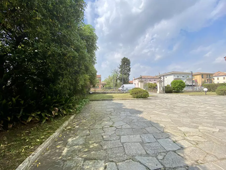 Immagine 55 di Villa in vendita  in via trento trieste 15 a Camposampiero