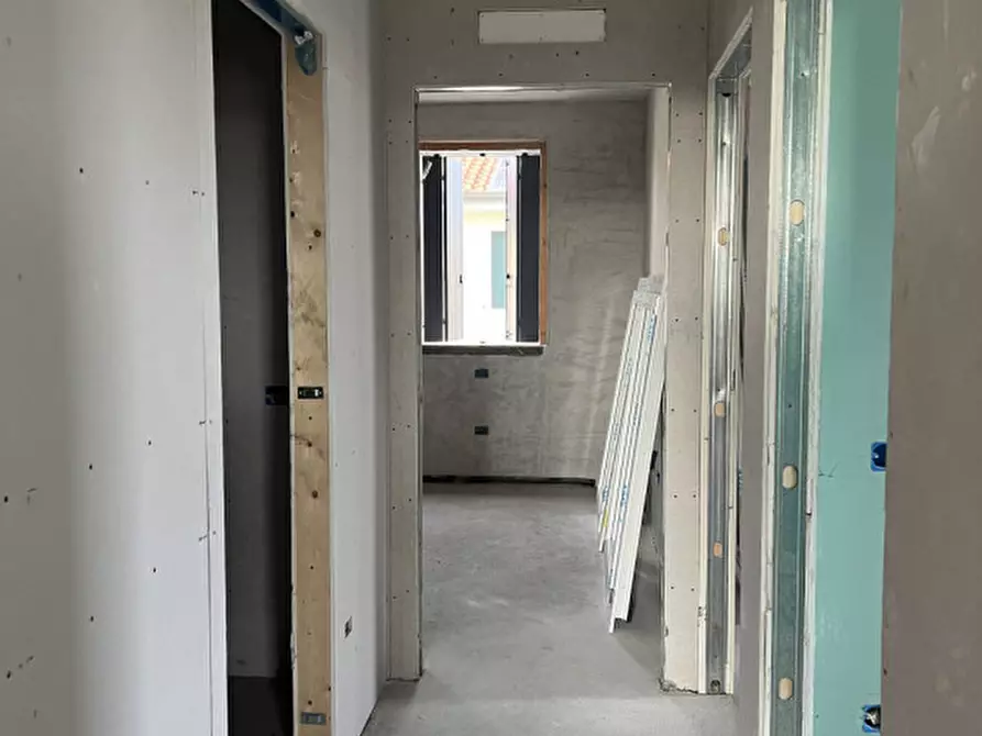 Immagine 3 di Appartamento in vendita  in Via Kolbe a Pozzonovo