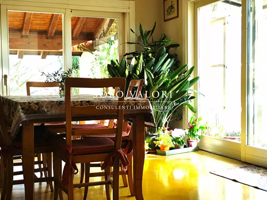 Immagine 2 di Villa in vendita  a Vedelago