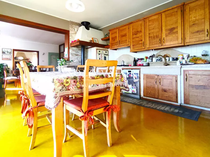 Immagine 8 di Villa in vendita  a Vedelago